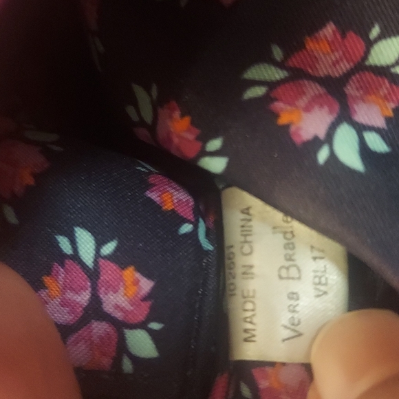 Vera Bradley ID holder & lanyard - Picture 5 of 5